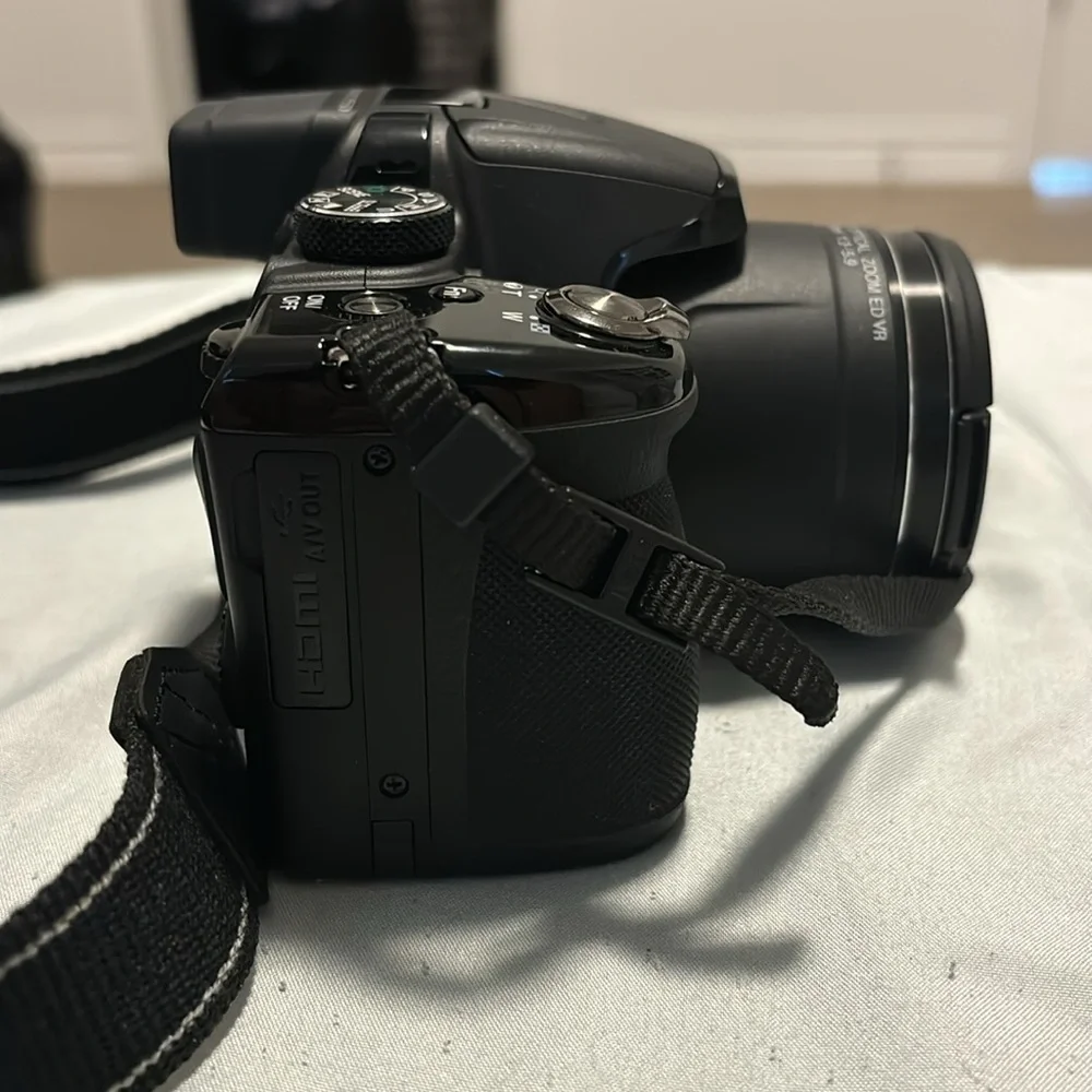 Nikon camera COOLPIX P530 digital + Lowepro black camera bag+battery charger - Picture 4 of 13